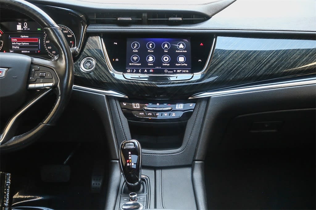 Thumbnail: 2022 Cadillac XT6 - 9