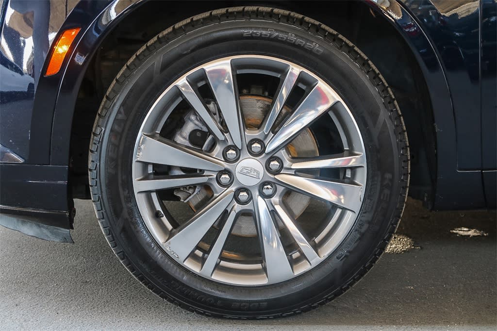 Thumbnail: 2022 Cadillac XT6 - 22