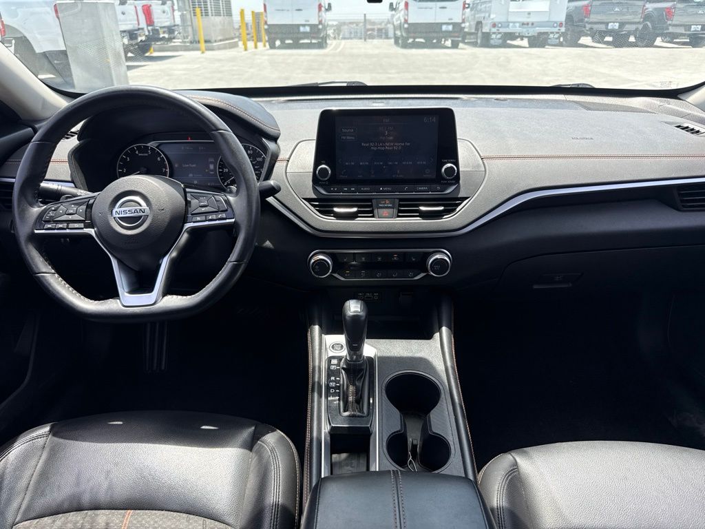 Thumbnail: 2020 Nissan Altima - 2