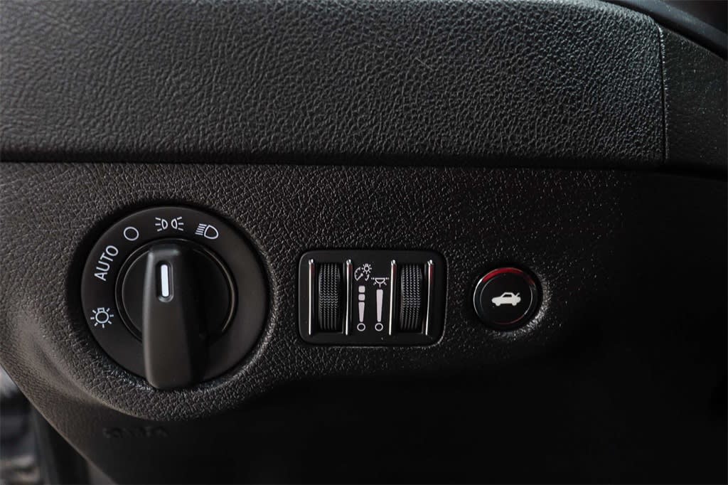 Thumbnail: 2023 Dodge Charger - 26