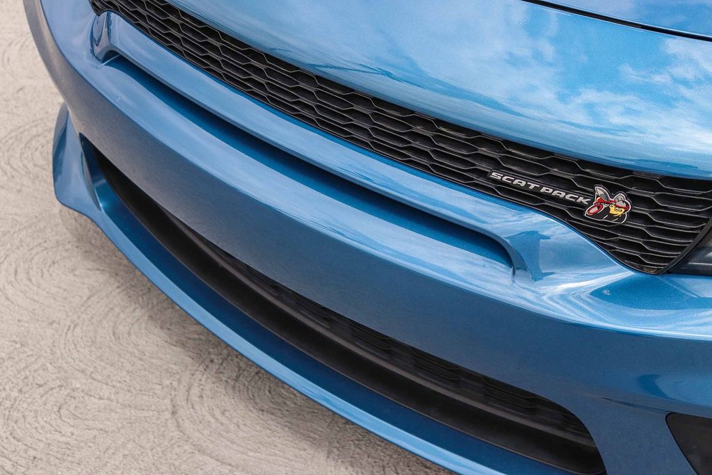 Thumbnail: 2022 Dodge Charger - 6