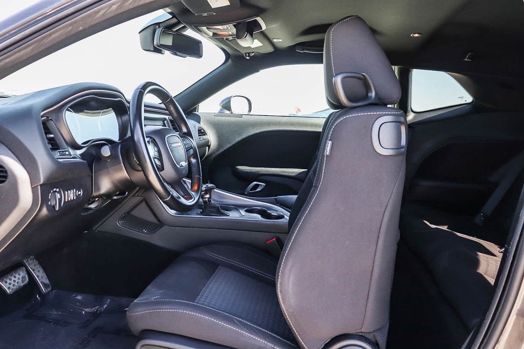 Thumbnail: 2021 Dodge Challenger - 11