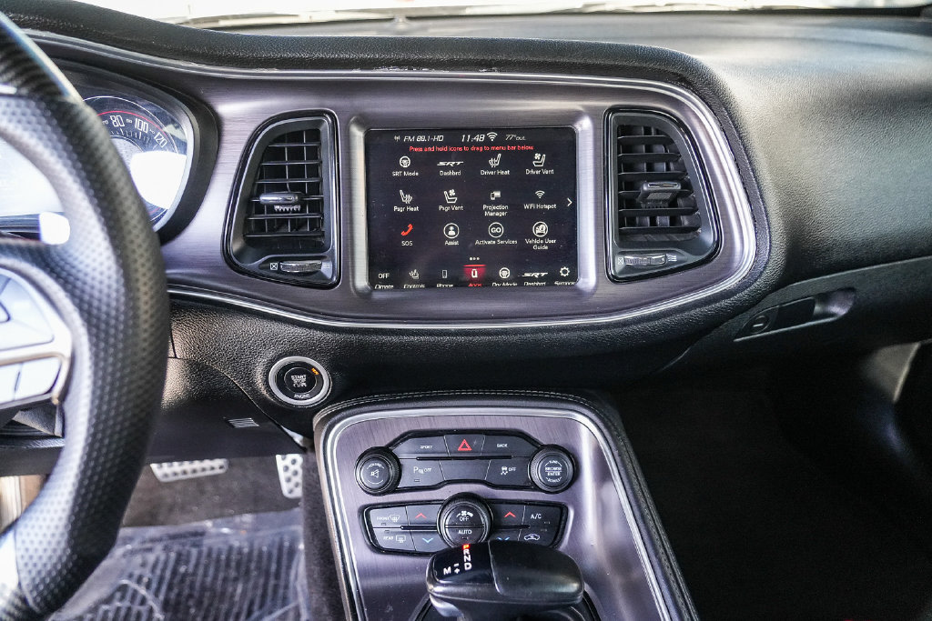 Thumbnail: 2016 Dodge Challenger - 12