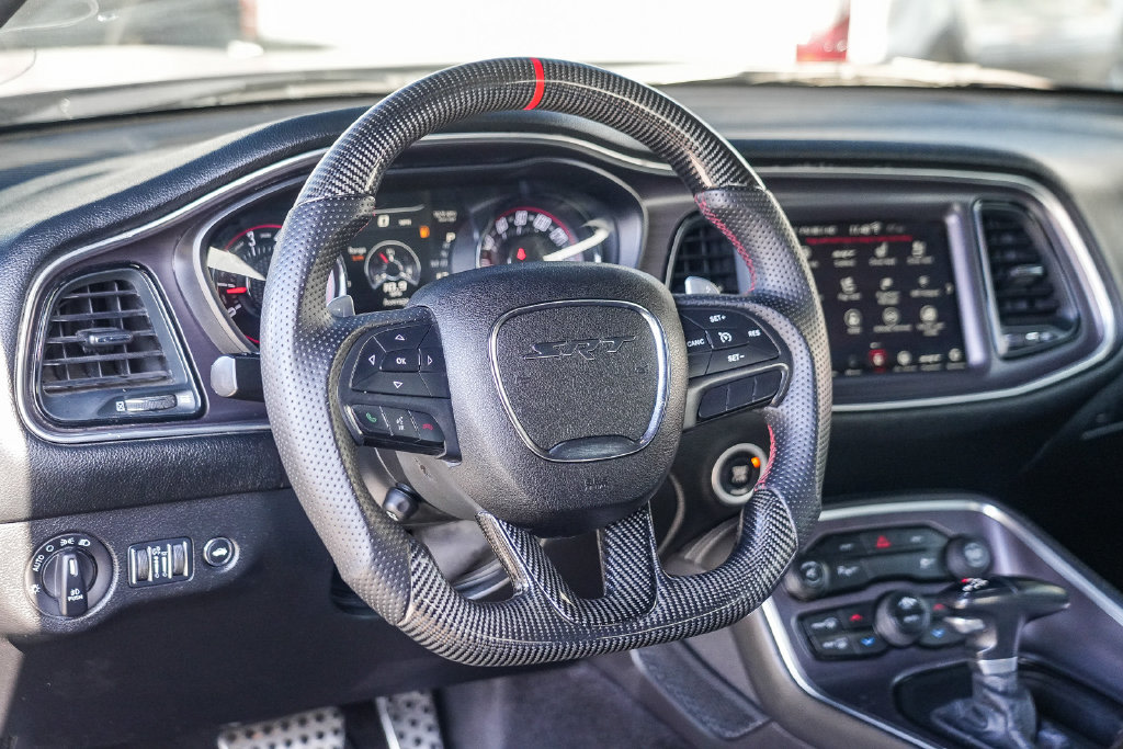 Thumbnail: 2016 Dodge Challenger - 8