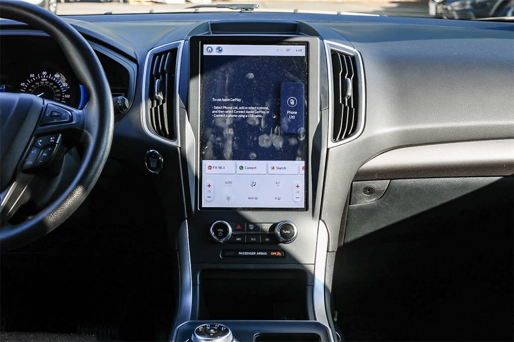 Thumbnail: 2023 Ford Edge - 8