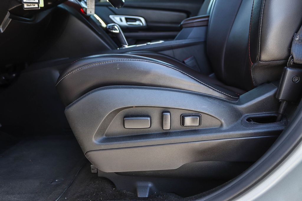 Thumbnail: 2015 GMC Terrain - 20