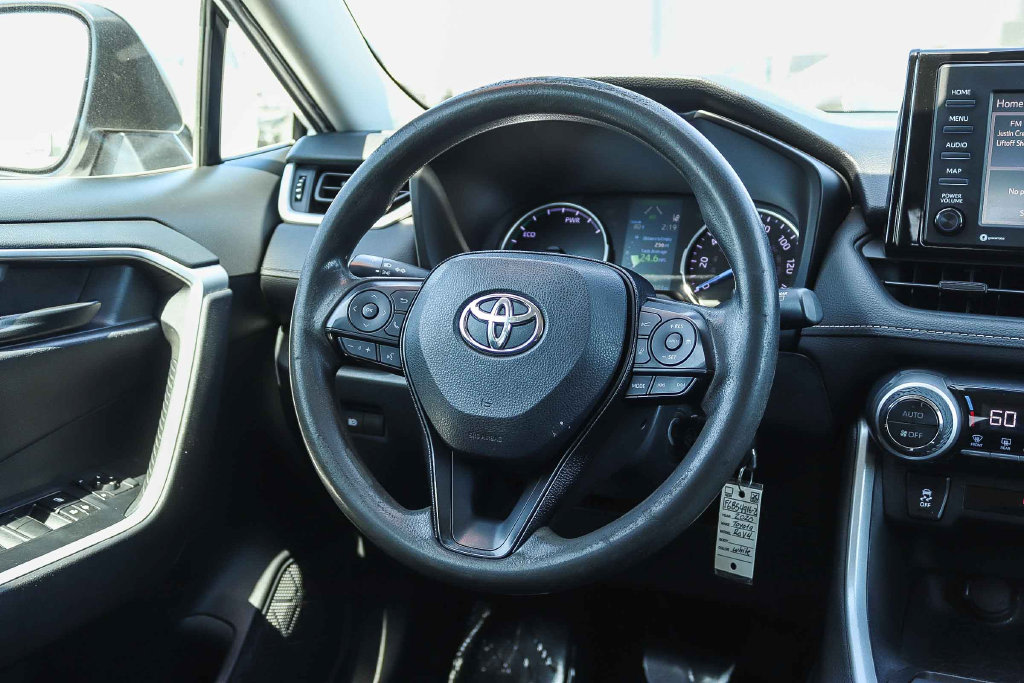 Thumbnail: 2020 Toyota RAV4 - 9