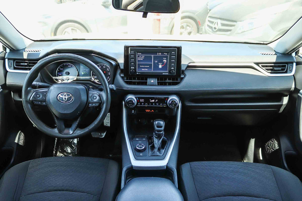 Thumbnail: 2020 Toyota RAV4 - 2