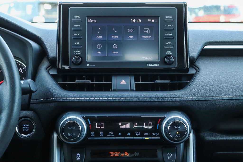 Thumbnail: 2021 Toyota RAV4 - 13