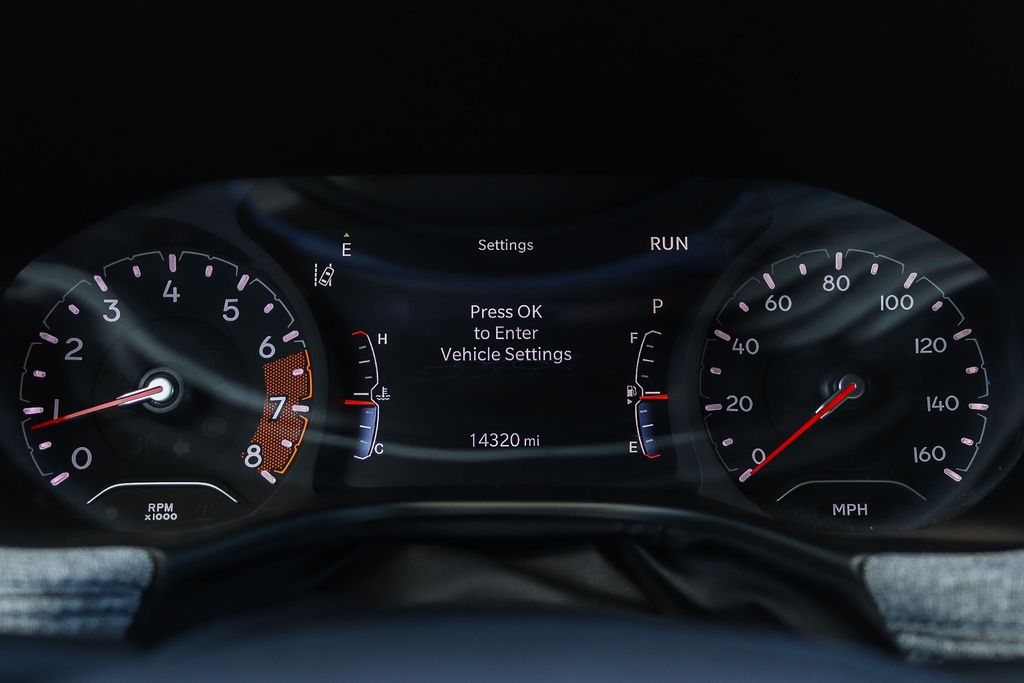 Thumbnail: 2023 Jeep Compass - 15