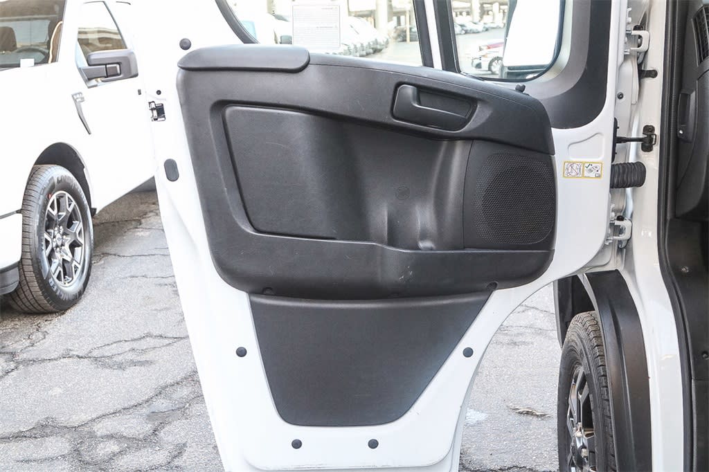 2023 RAM ProMaster 2500 23