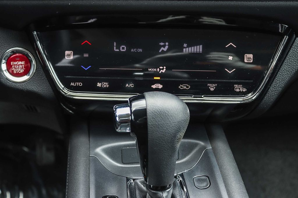 Thumbnail: 2018 Honda HR-V - 14
