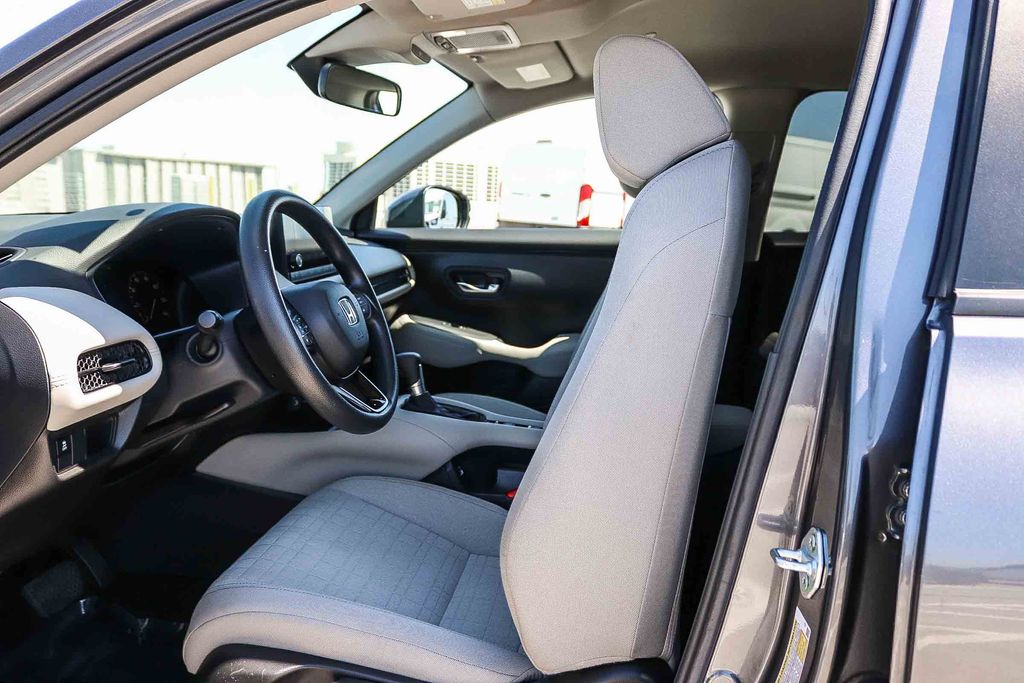 Thumbnail: 2023 Honda HR-V - 11