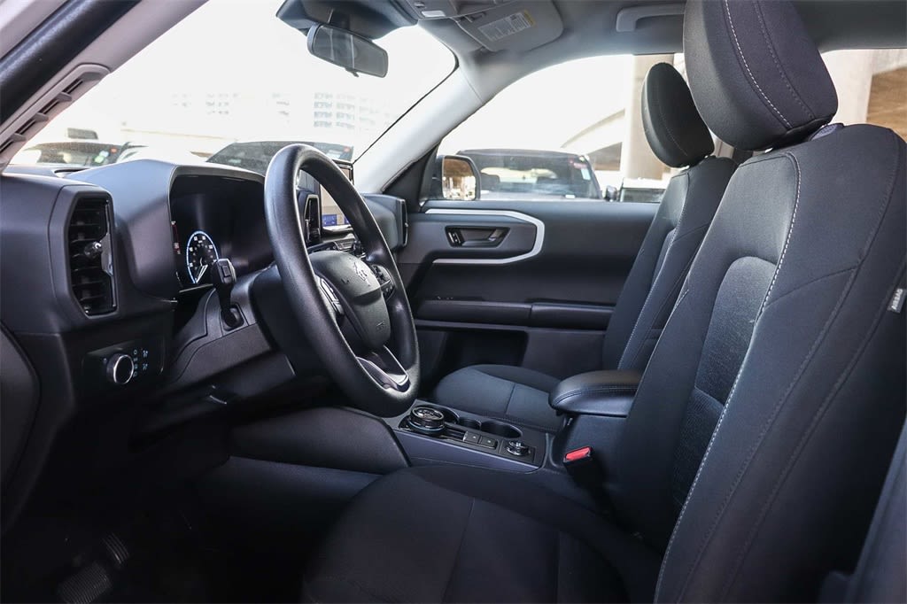 Thumbnail: 2022 Ford Bronco Sport - 13