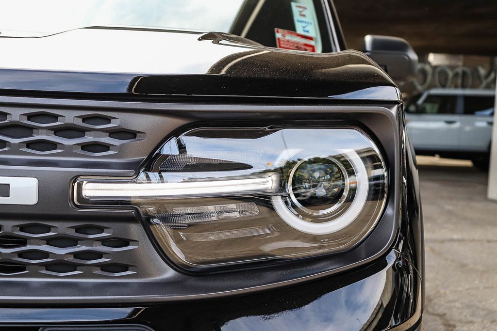 Thumbnail: 2025 Ford Bronco Sport - 19