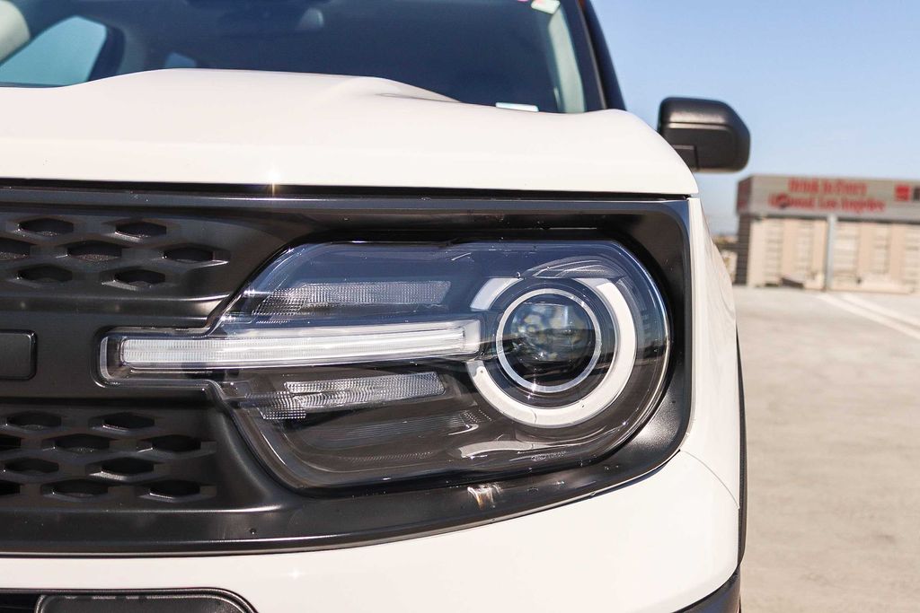Thumbnail: 2025 Ford Bronco Sport - 19