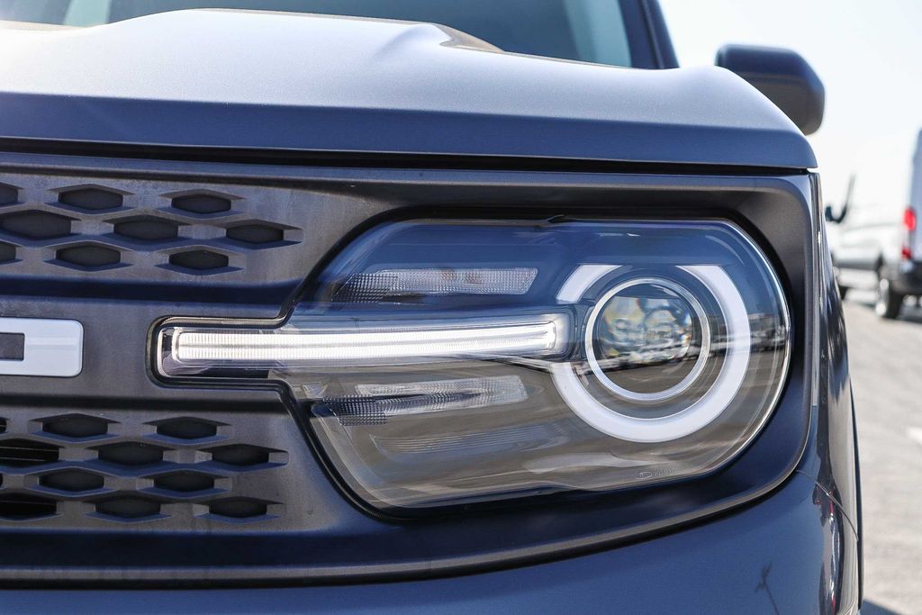 Thumbnail: 2025 Ford Bronco Sport - 19