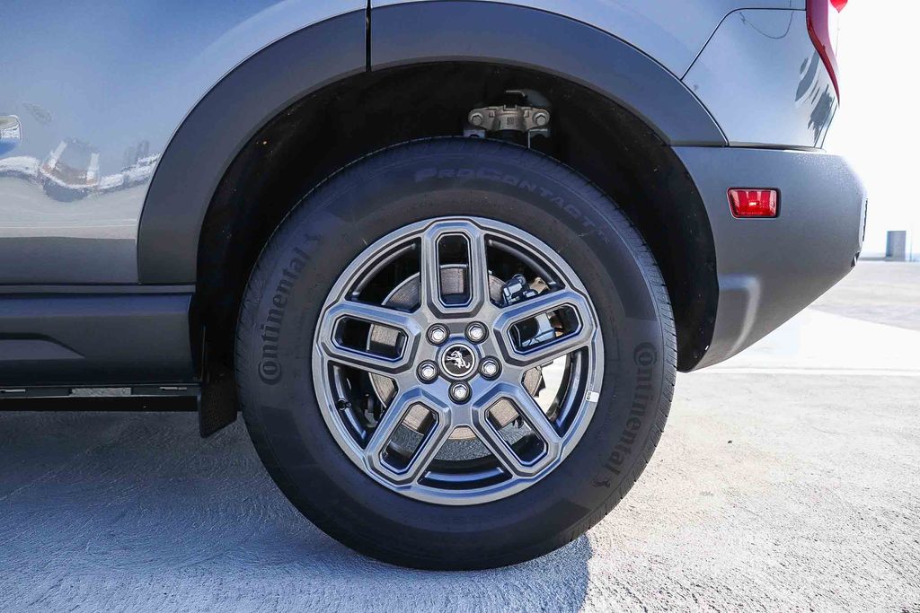Thumbnail: 2025 Ford Bronco Sport - 7