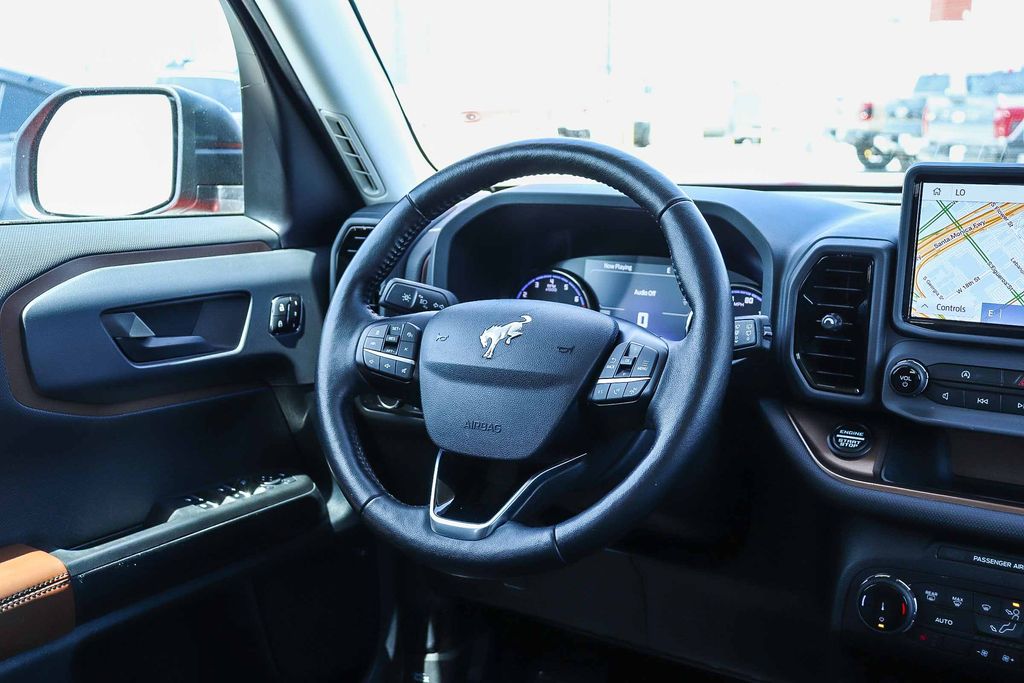 Thumbnail: 2023 Ford Bronco Sport - 7