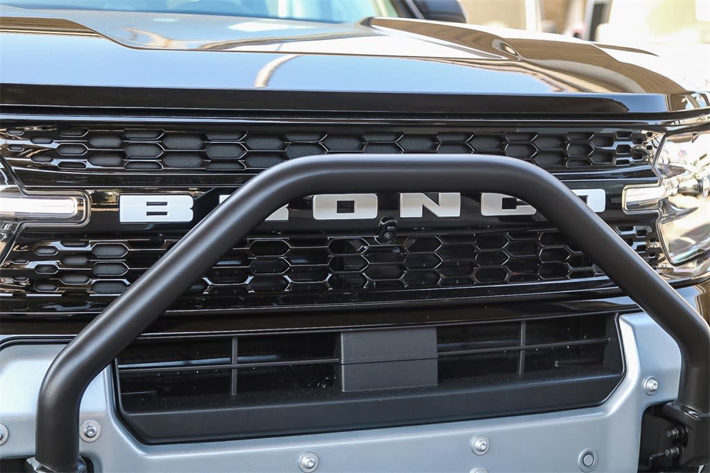 Thumbnail: 2025 Ford Bronco Sport - 18