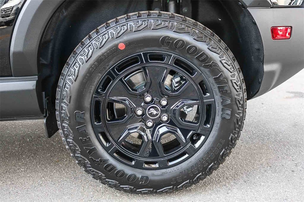 Thumbnail: 2025 Ford Bronco Sport - 7