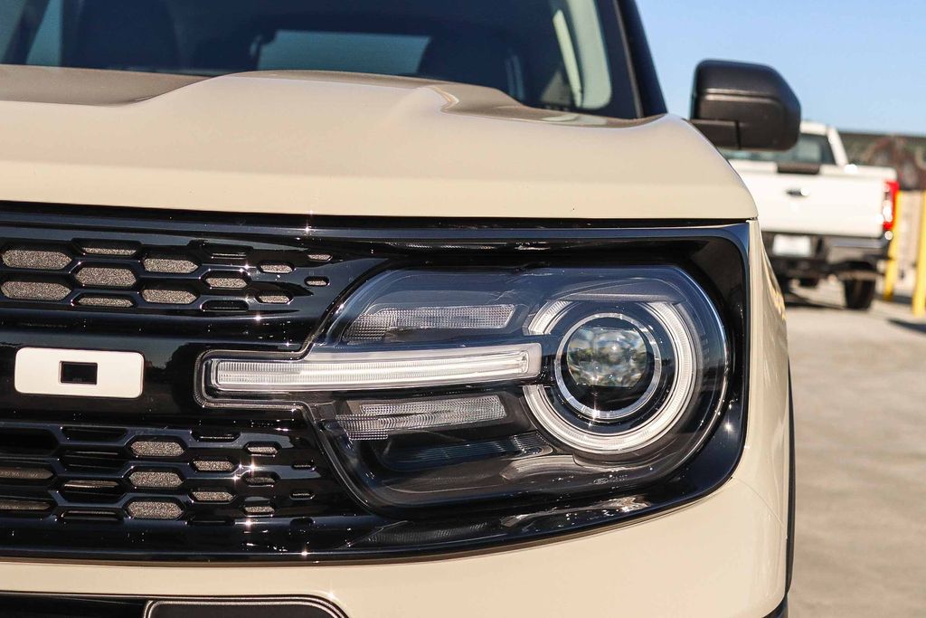 Thumbnail: 2025 Ford Bronco Sport - 19