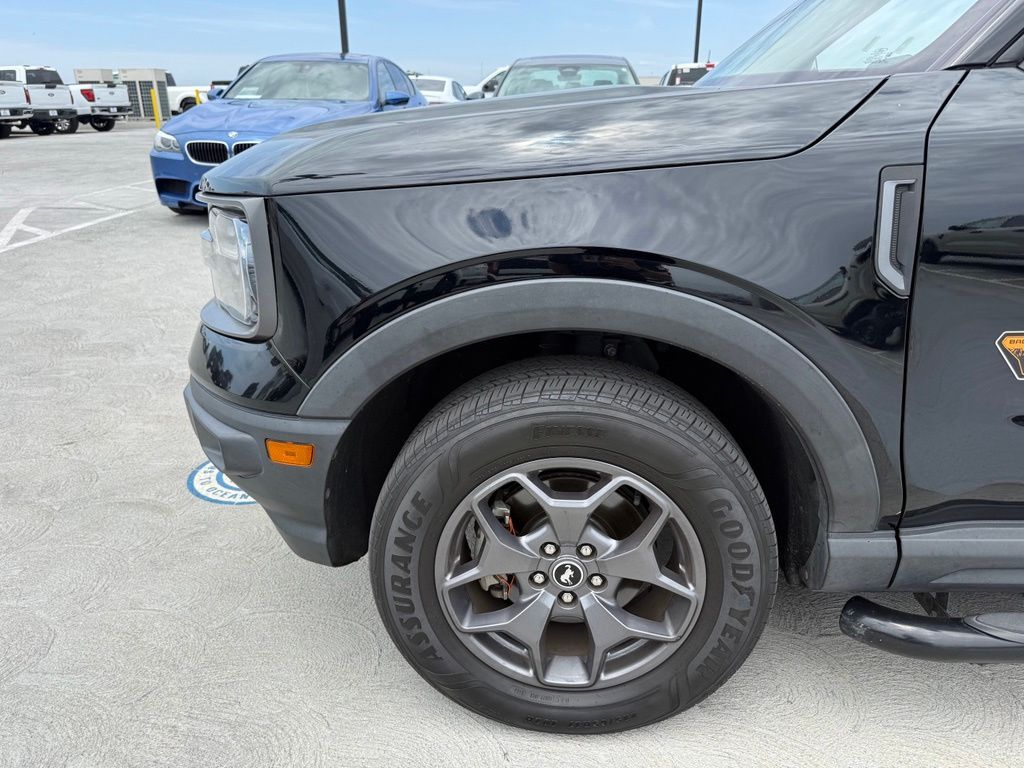 Thumbnail: 2022 Ford Bronco Sport - 8