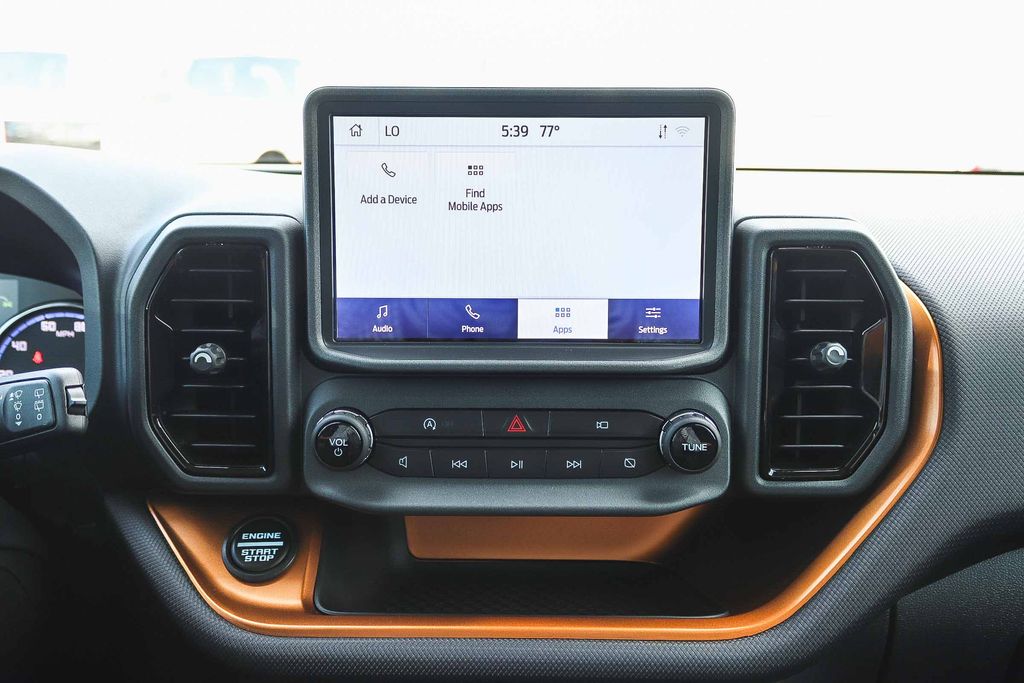 Thumbnail: 2023 Ford Bronco Sport - 12