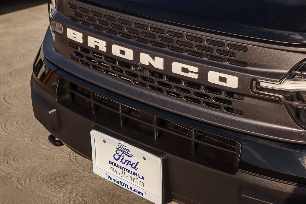 Thumbnail: 2023 Ford Bronco Sport - 5