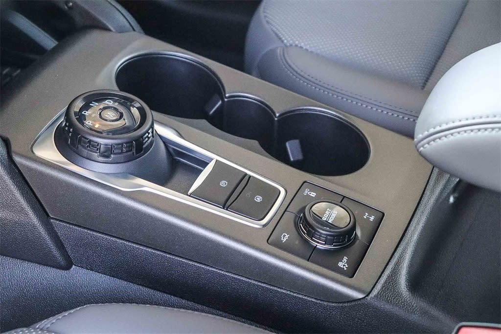 Thumbnail: 2025 Ford Bronco Sport - 14