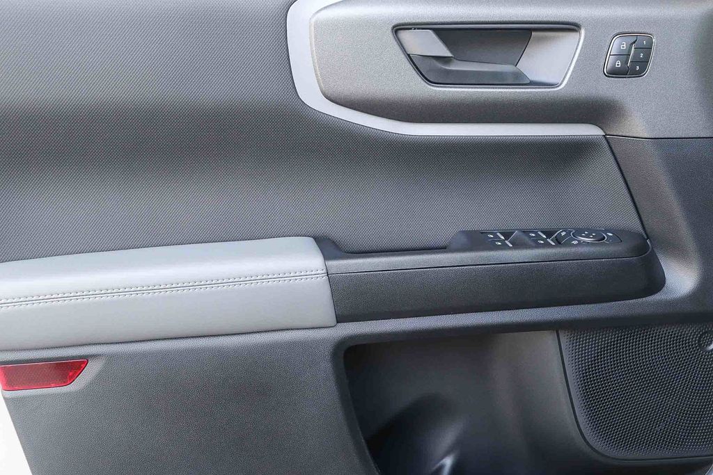 Thumbnail: 2025 Ford Bronco Sport - 26