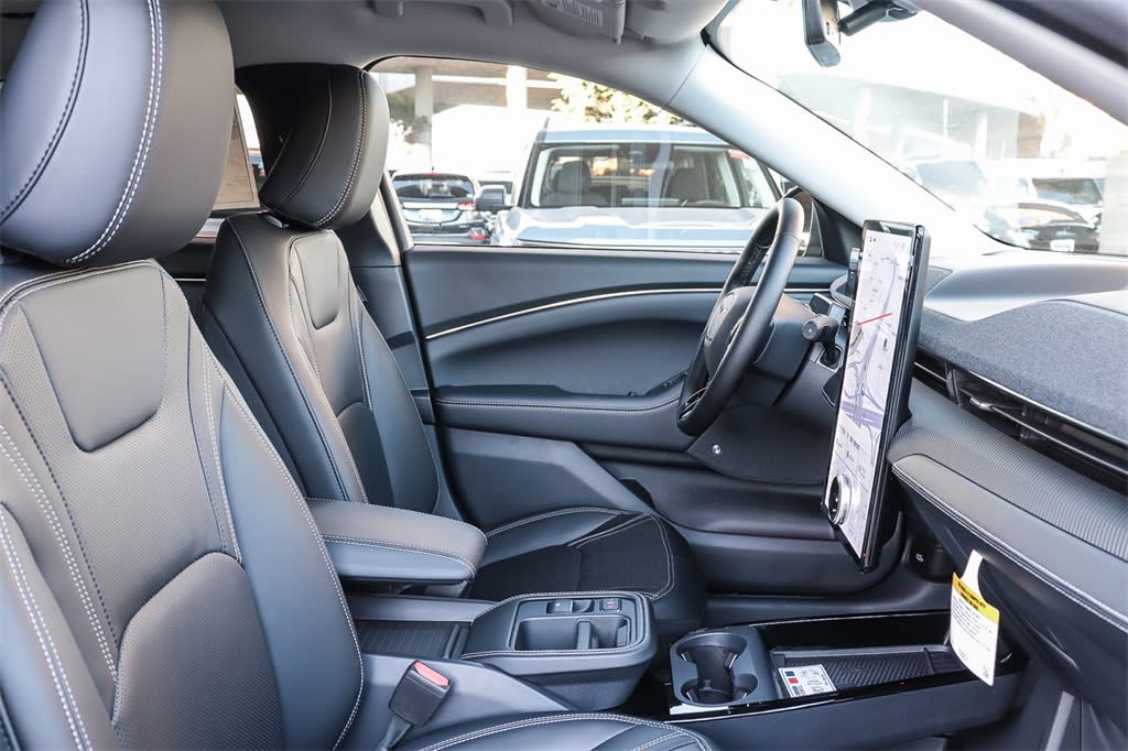 Thumbnail: 2025 Ford Mustang Mach-E - 9