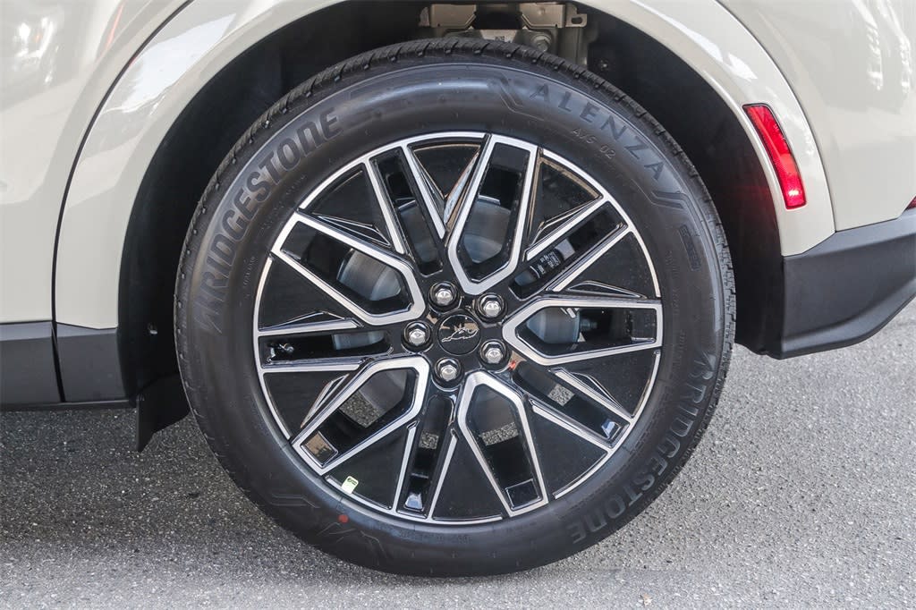 Thumbnail: 2025 Ford Mustang Mach-E - 7