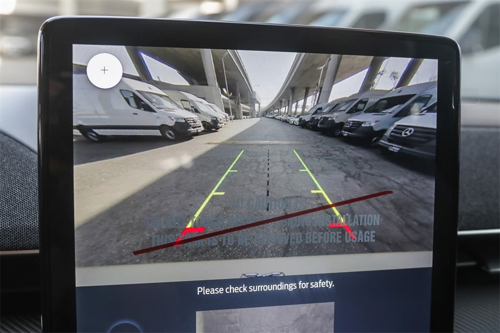 Thumbnail: 2025 Ford Mustang Mach-E - 25