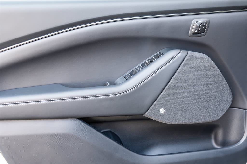 Thumbnail: 2025 Ford Mustang Mach-E - 24