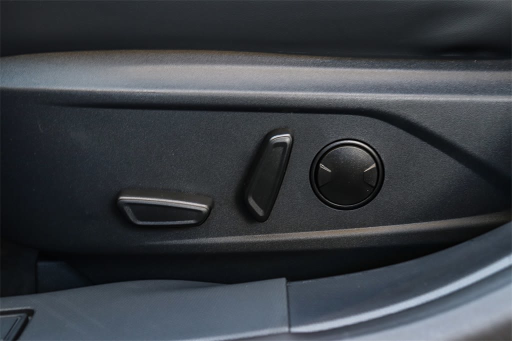 Thumbnail: 2025 Ford Mustang Mach-E - 22