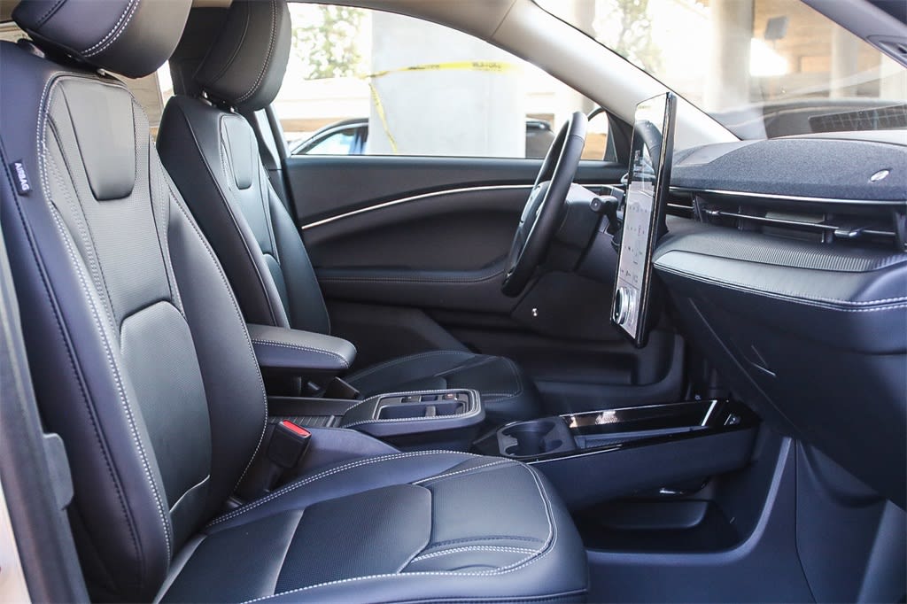 Thumbnail: 2025 Ford Mustang Mach-E - 9