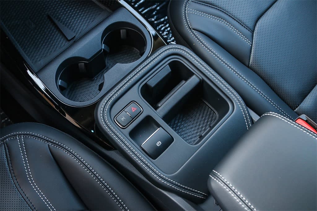 Thumbnail: 2025 Ford Mustang Mach-E - 14