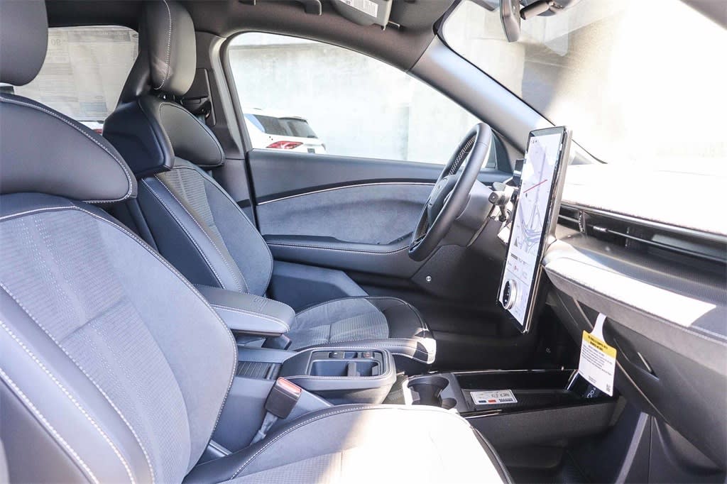 Thumbnail: 2025 Ford Mustang Mach-E - 9