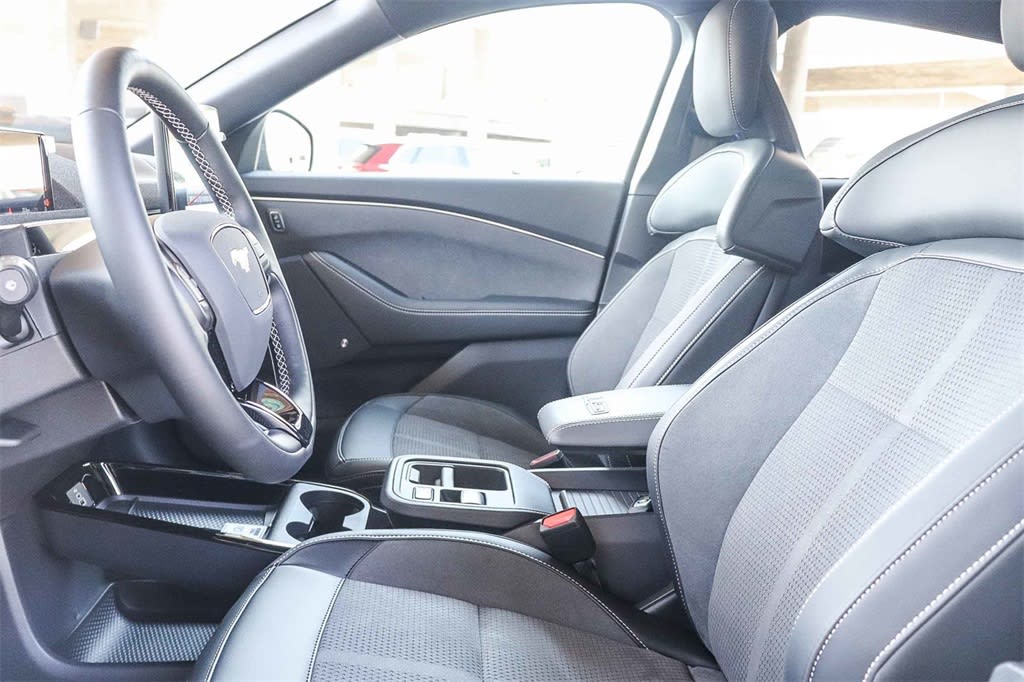 Thumbnail: 2025 Ford Mustang Mach-E - 9