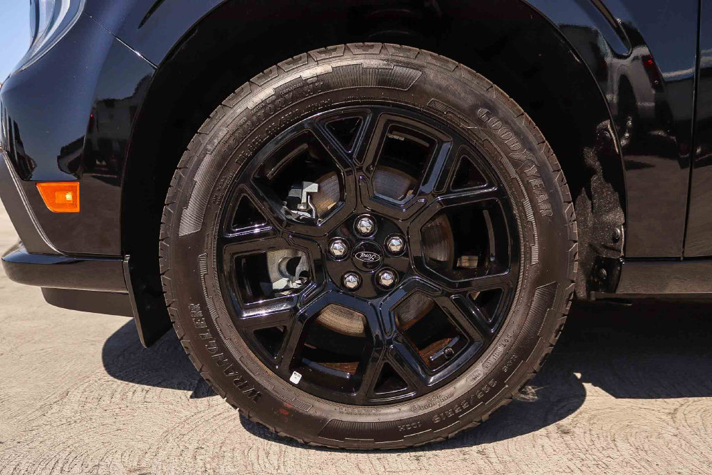 Thumbnail: 2026 Ford Maverick - 20