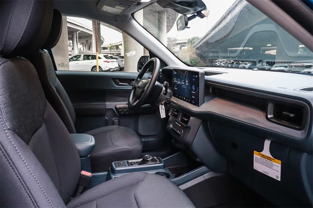 Thumbnail: 2025 Ford Maverick - 13