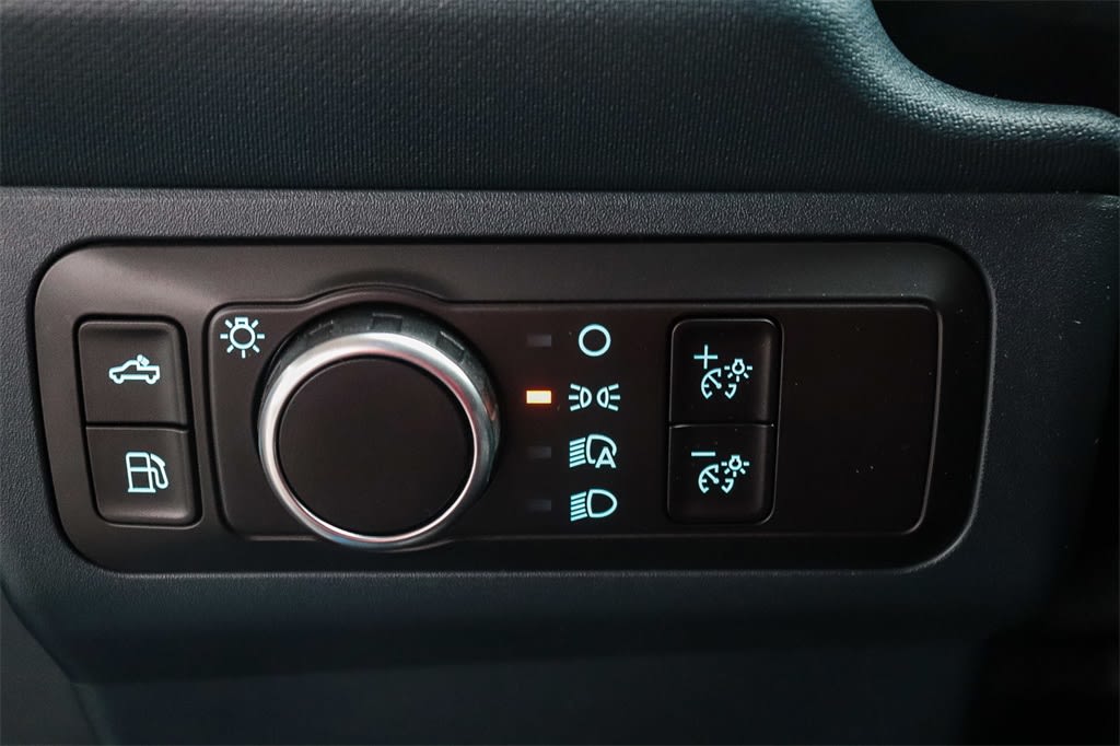 Thumbnail: 2025 Ford Maverick - 26