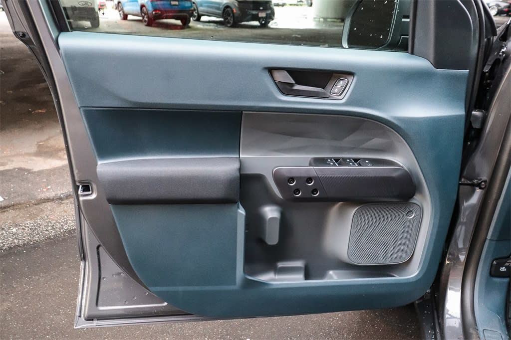 Thumbnail: 2025 Ford Maverick - 25