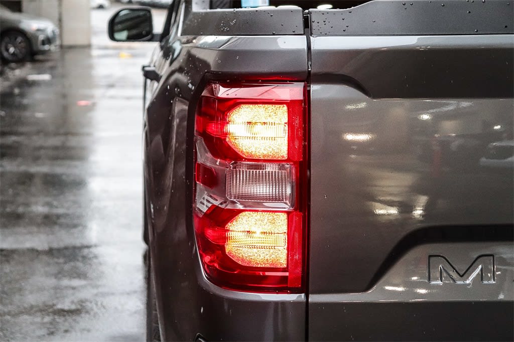 Thumbnail: 2025 Ford Maverick - 21