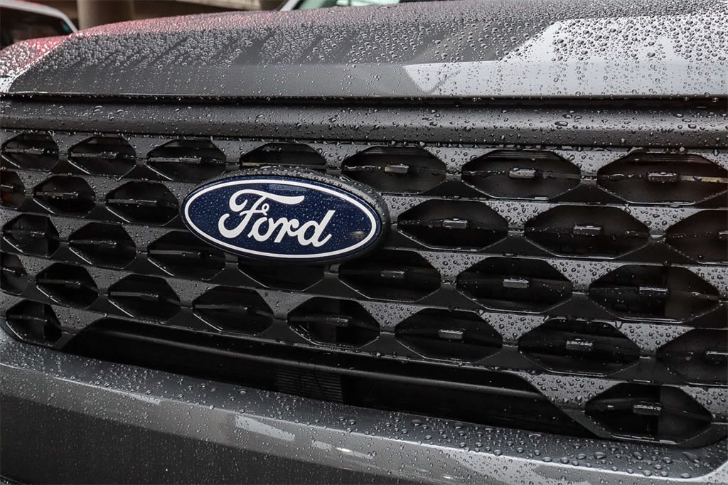 Thumbnail: 2025 Ford Maverick - 6