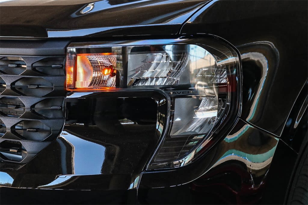 Thumbnail: 2025 Ford Maverick - 17