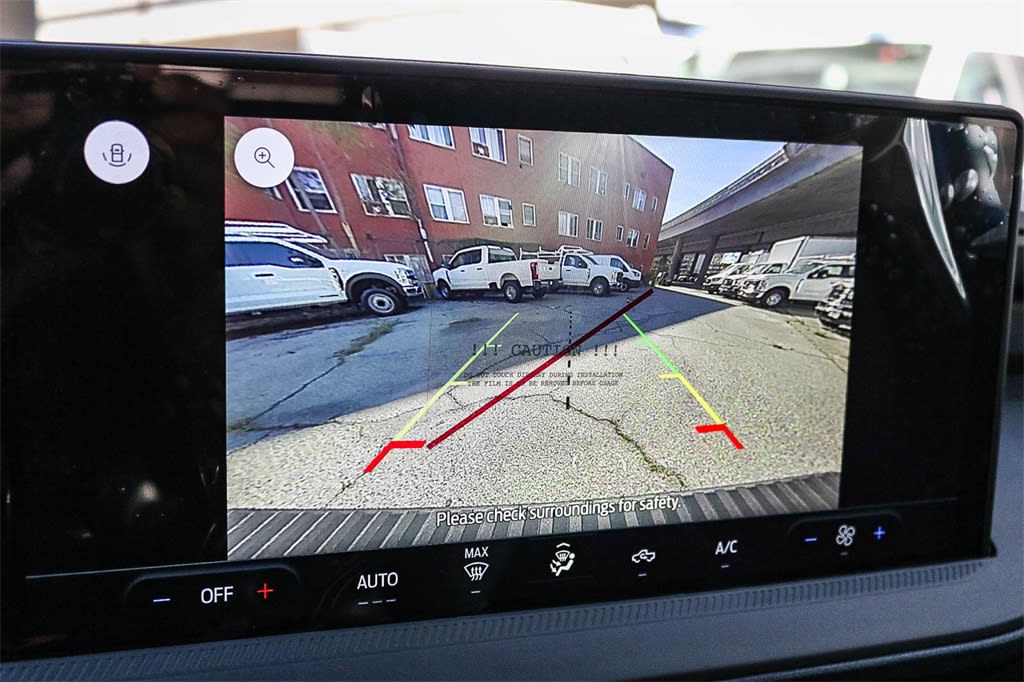 Thumbnail: 2025 Ford Maverick - 26