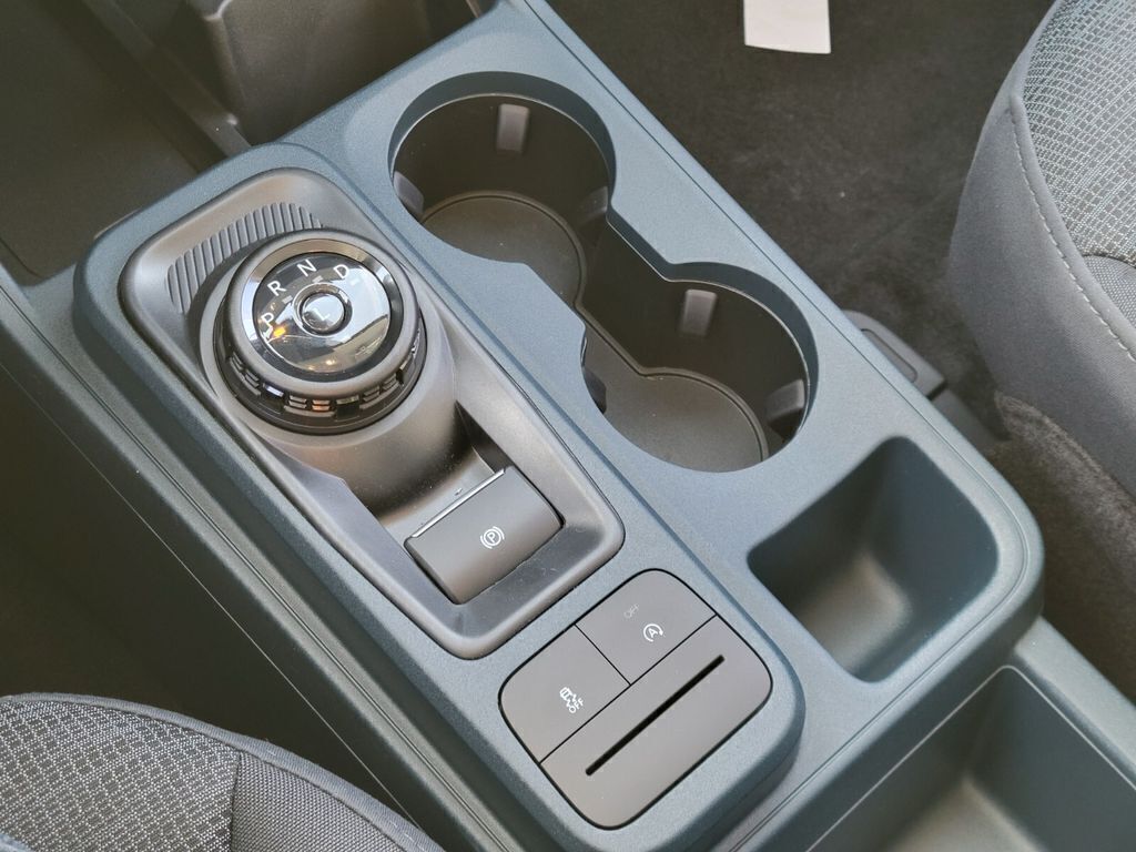 Thumbnail: 2026 Ford Maverick - 12