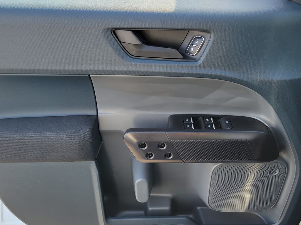 Thumbnail: 2026 Ford Maverick - 22